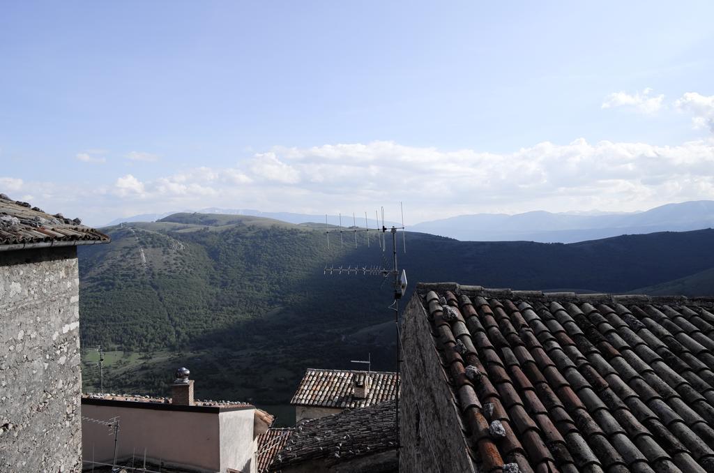 Le Case Della Posta Santo Stefano Di Sessanio Exterior foto